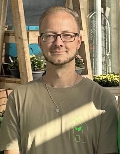 Marco Eschenberg, Inhaber der Friedhofsgärtnerei Dettmers